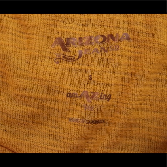 New Arizona yellow v neck t shirt fitted small - Picture 6 of 6